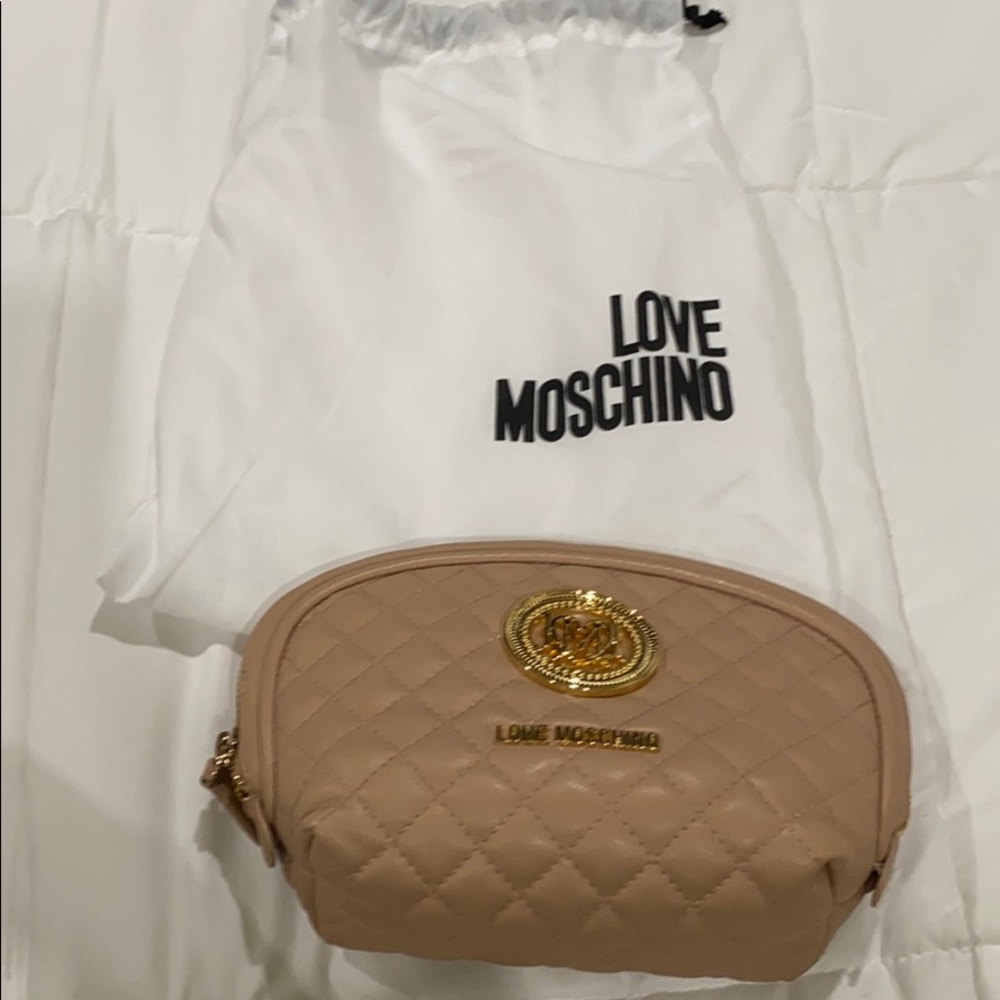 Love Moschino pouch